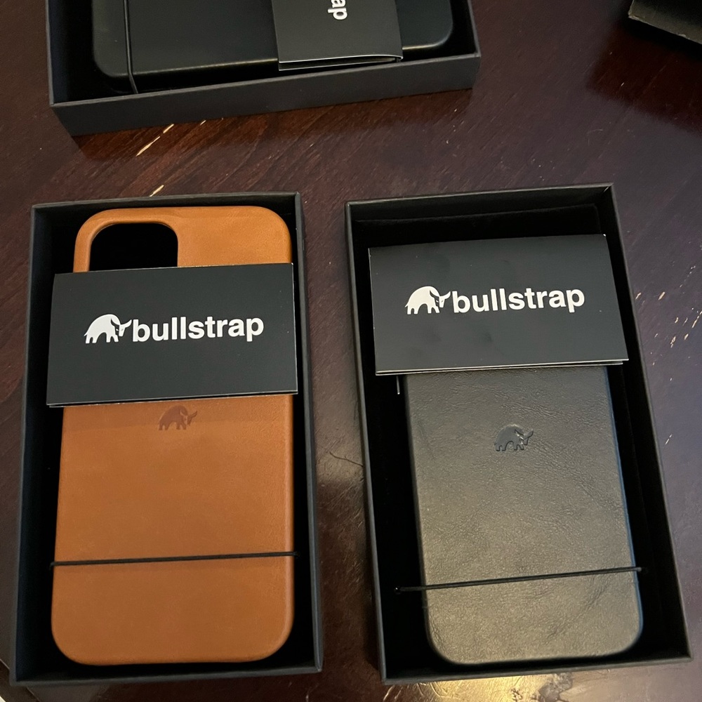 Bullstrap leather iPhone case 12 pro max, have 2 black and 6 sienna color